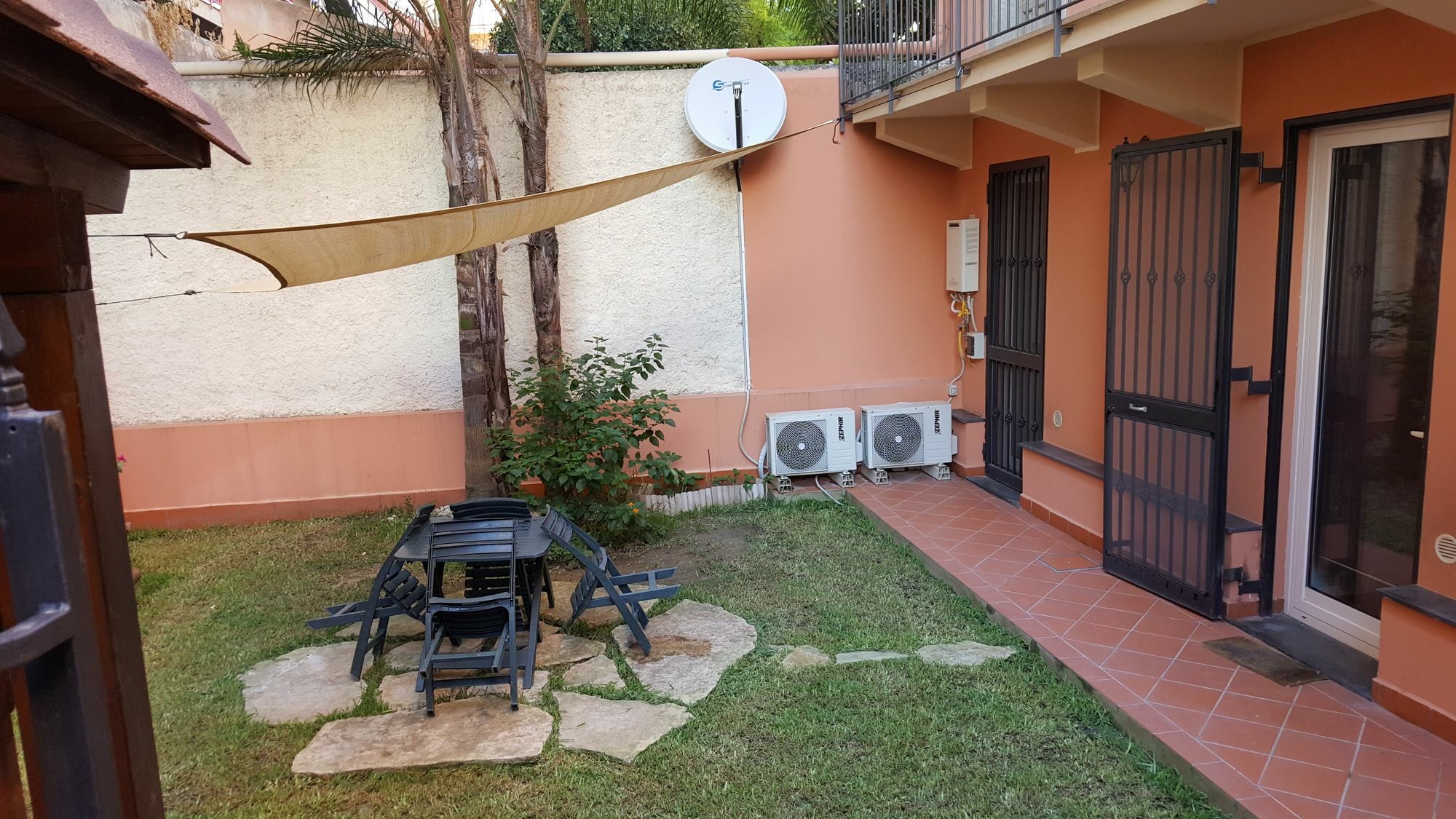 מילאצו Incentro Apartments מראה חיצוני תמונה